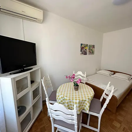 Villa Mare Makarska Exterior photo